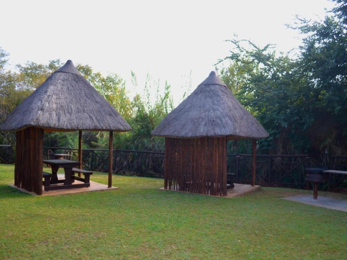 Thandabantu Game Lodge Roossenekal Zewnętrze zdjęcie
